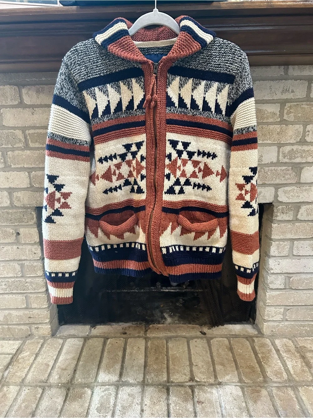 American Eagle Men's Aztec Zip-Up Knit Sweater Jacket - Cream & Rust EUC